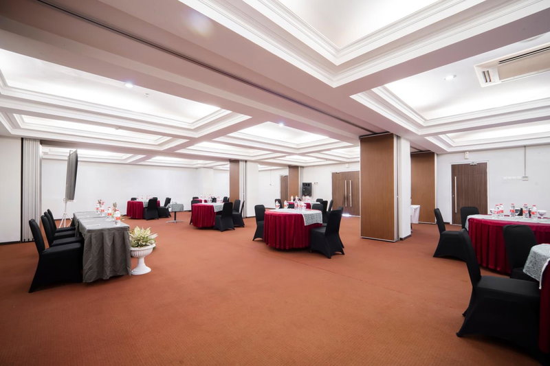 Noola Hotel Cilacap, Gumilir, Indonesia
