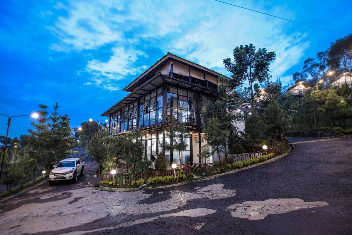 Hotel · Savia Hotel & Resort Ciater, Ciater