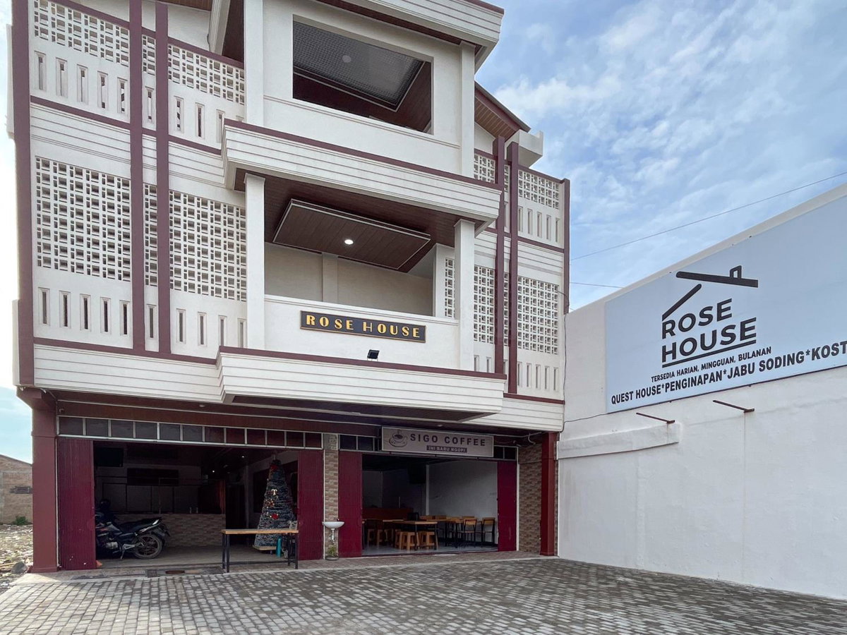 RedDoorz at Rose House Simpang Pemda Medan Selayan, Indonesia