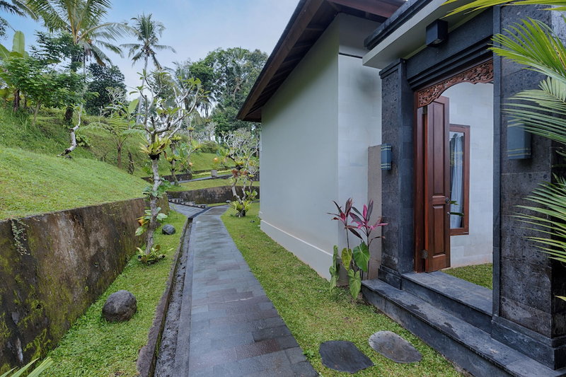 Kelusa Hill, Payangan, Indonesia