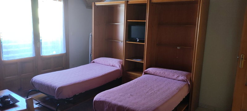 Apartamentos Lausan, Gavín, Spain