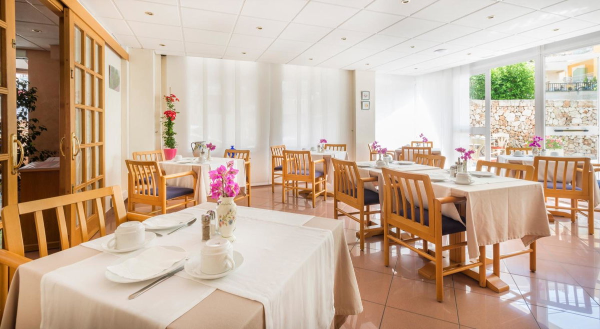 Hostal Residencia Sutimar, Spain