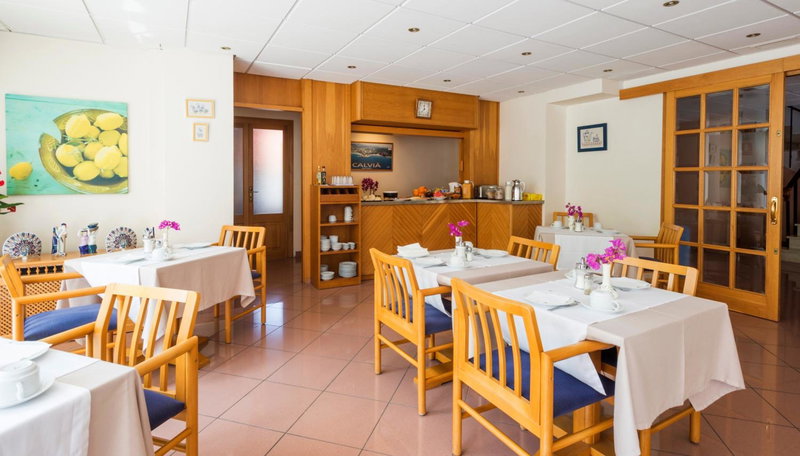 Hostal Residencia Sutimar, Paguera, Spain