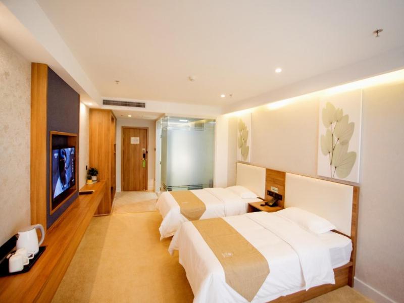 GreenTree Inn Liao Cheng Shen Country Bus Station Business Hotel, Liaocheng, China