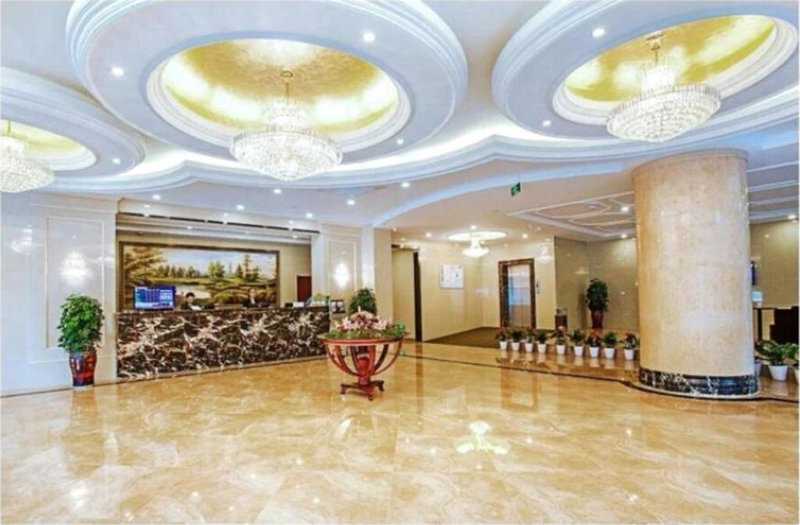 GreenTree Inn HuZhou AnJi YingBin Avenue Express Hotel, Huangshu, China