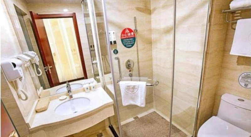 GreenTree Inn HuZhou AnJi YingBin Avenue Express Hotel, Huangshu, China
