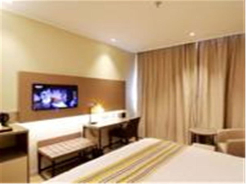 Home Inn Ji'Nan Jiefang Road, Jinan, China
