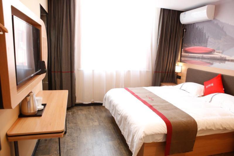 Thank Inn Chain Hotel Shandong Linyi Lanshan District Liguan Town, Linyi, China