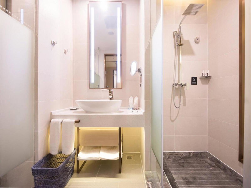 Lavande Hotel HeYuan Dongyuan, Heyuan, China