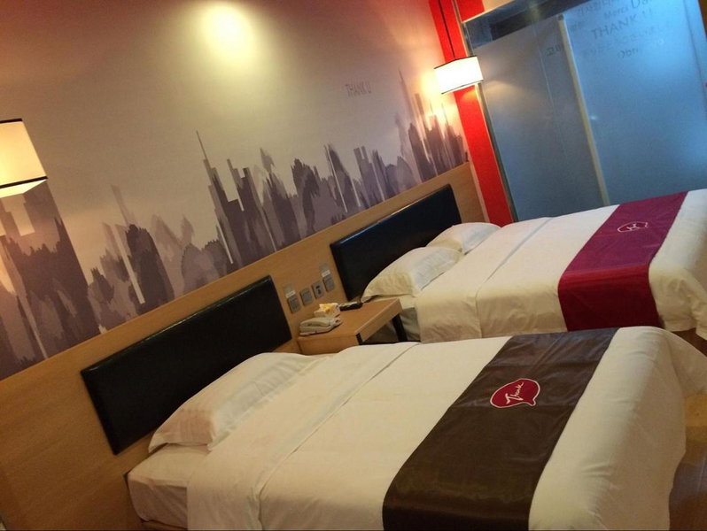 Thank Inn Chain Hotel Guangdong Shenzhen Longhua Qinghu Subway Station, Bao'an, China