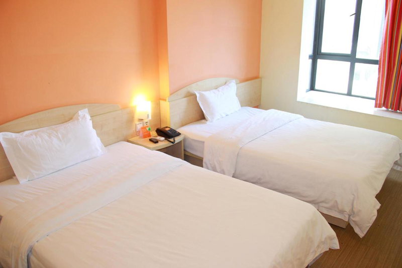 7Days Inn Tianjin Binhai New District Government, Binhai, China