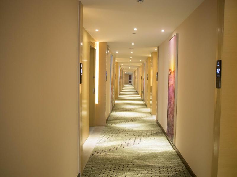 Lavande Hotels·Taicang Shanghai West Road Nanyang Plaza, Taicang, China