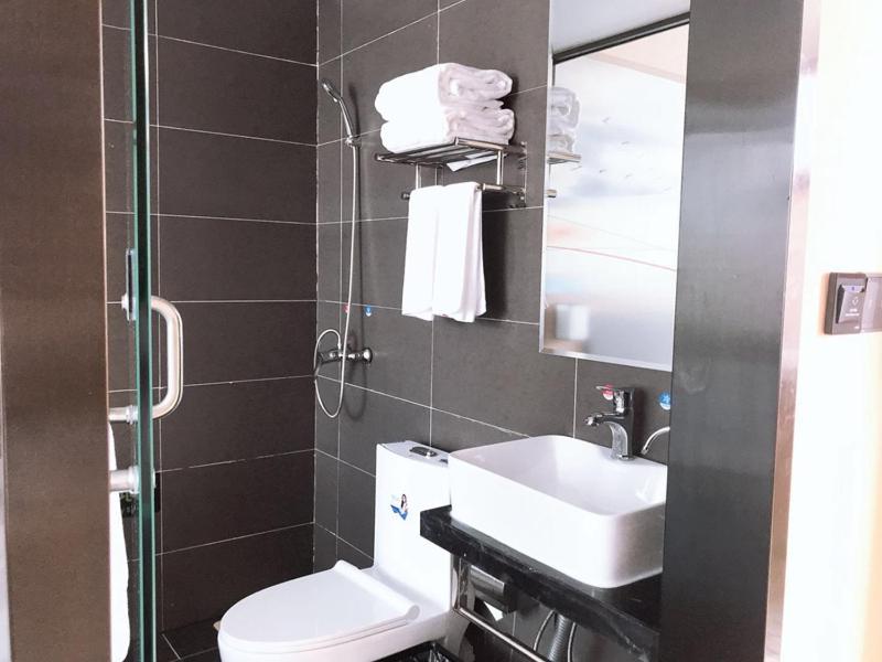 Thank Inn Plus Hotel Shandong Weihai Rongcheng City Chengshan Avenue Rt-mart, Weihai, China