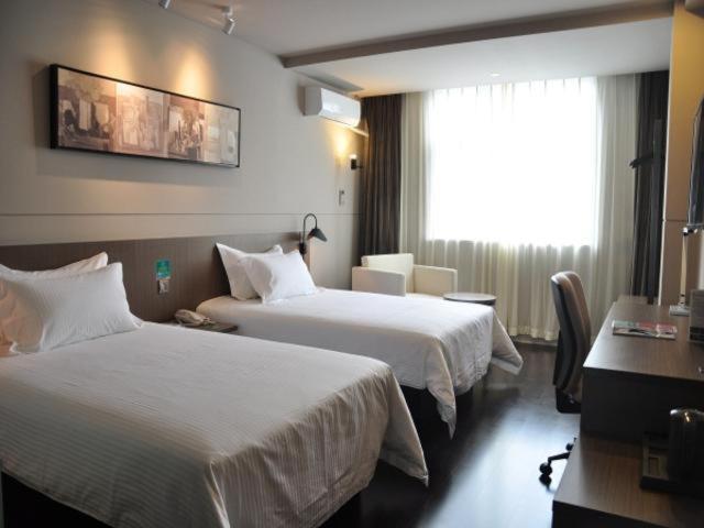 Jinjiang Inn Select Xuzhou High-speed Railway Huaihai Huanqiugang Branch, Xuzhou, China