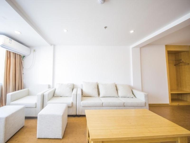 GreenTree Inn Chuzhou Langya Mountain Scenic Area Xijian Road Business Hotel, Chuzhou, China
