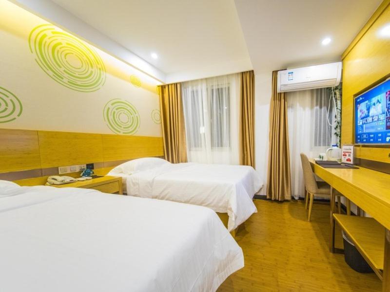 GreenTree Inn Chuzhou Langya Mountain Scenic Area Xijian Road Business Hotel, Chuzhou, China