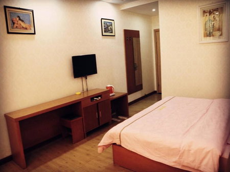 Thank Inn Chain Hotel shanxi yulin yuyang district railway station, Yulin, China