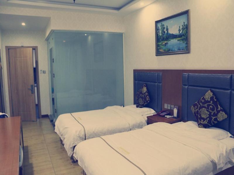 Thank Inn Chain Hotel shanxi yulin yuyang district railway station, Yulin, China