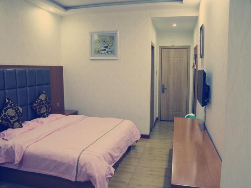 Thank Inn Chain Hotel shanxi yulin yuyang district railway station, Yulin, China