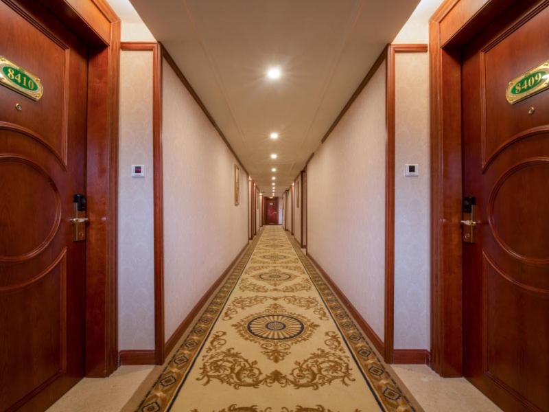 Vienna Hotel Puning South Huancheng Road High-Speed Train Station, Puning, China