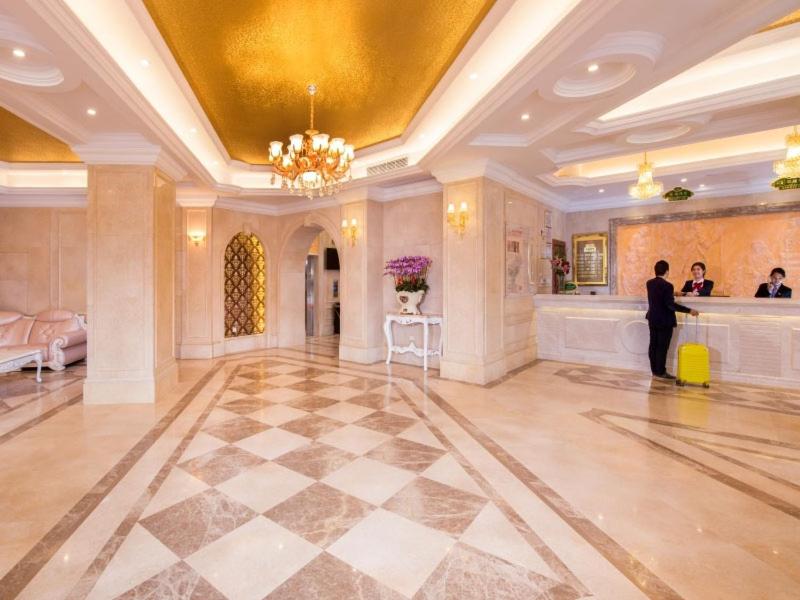 Vienna Hotel Puning South Huancheng Road High-Speed Train Station, Puning, China