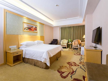 Vienna Hotel Jiangsu Xuzhou Pengcheng Square, Xuzhou, China