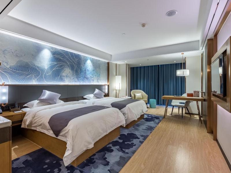 GreenTree Eastern Xuzhou High Speed Railway Station Square Yindi Automobile Market Hotel, Китай