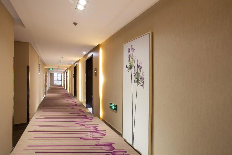 Lavande Hotel Xuzhou West Exit of High Speed Rail Station Branch, Xuzhou, China