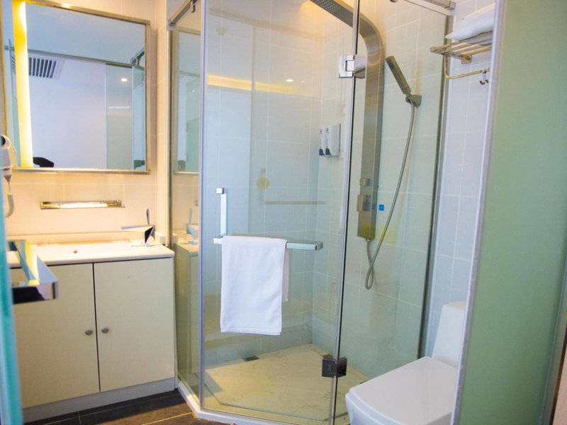 7Days Inn Huaihua Zhijiang Pedestrian Street Branch, Huaihua, China