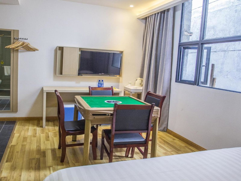 7Days Inn Huaihua Zhijiang Pedestrian Street Branch, Huaihua, China