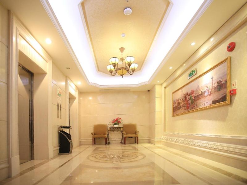 Vienna International Hotel Huizhou South Railway Station, Huizhou, China