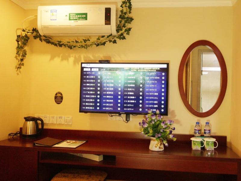 GreenTree Inn ZheJiang JiaXing West ZhongShan Road Vintage Car Building Express Hotel, Jiaxing, China