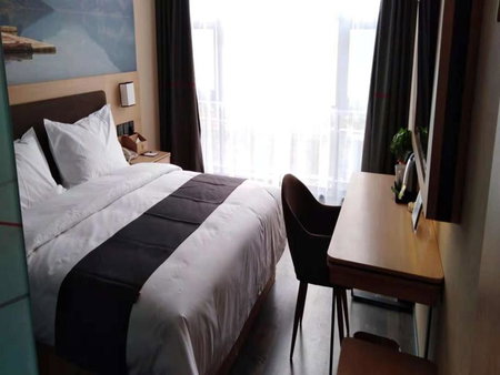 Thank Inn Plus Hotel Henan Kaifeng Tongxu county Renmin Road, Kaifeng, China