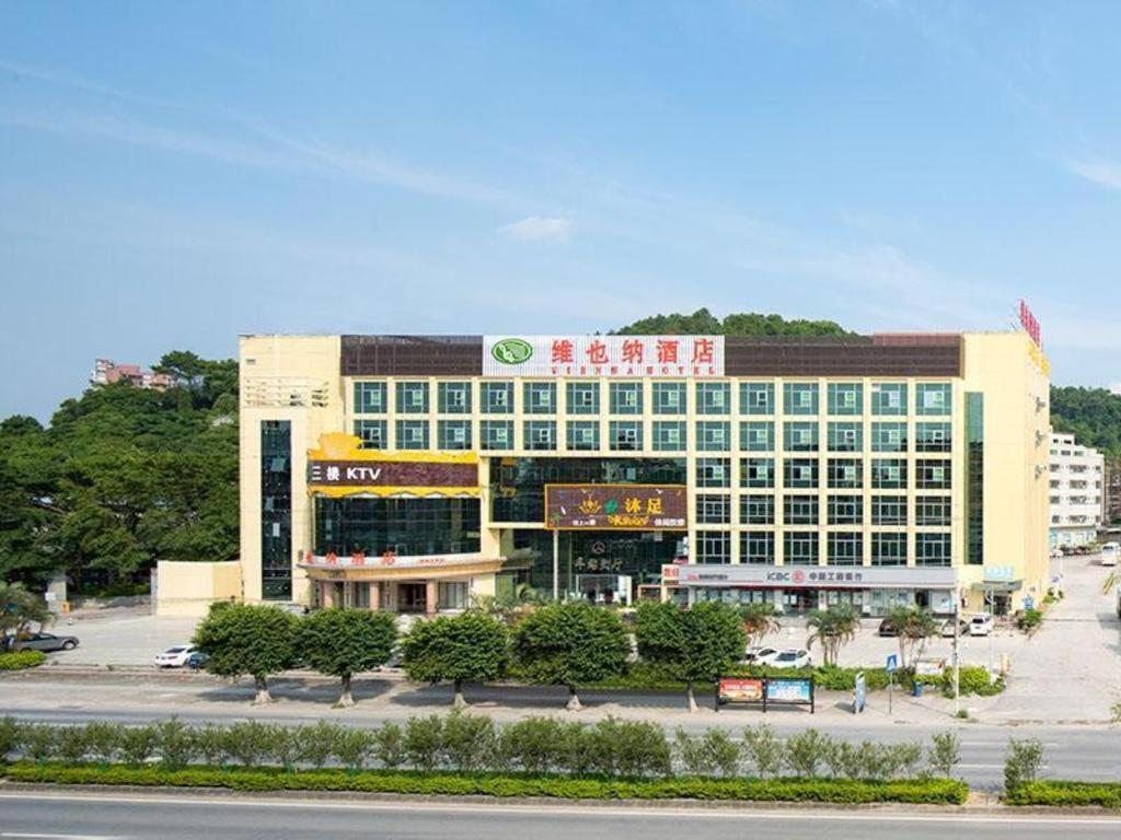Vienna Hotel Guangdong Huizhou Lilin North Railway Station, China