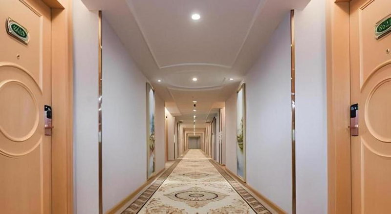 Vienna Hotel Guangdong Huizhou Lilin North Railway Station, Huizhou, China