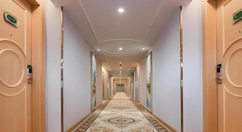 Vienna Hotel Guangdong Huizhou Lilin North Railway Station, Huizhou, China