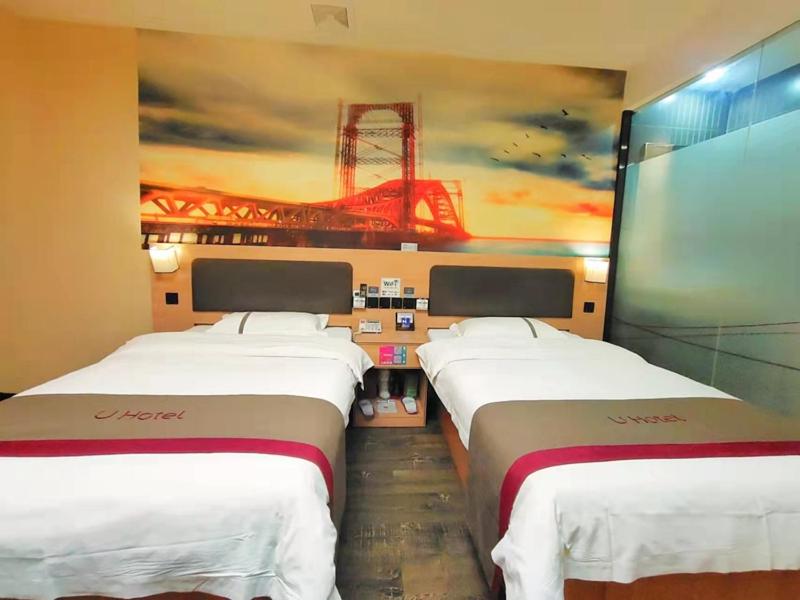 Thank Inn Plus Hotel Henan Luoyang Luolong University Zhang Heng Street City, Luoyang, China