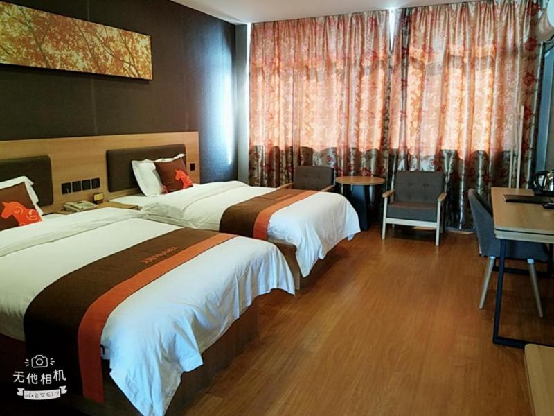 JUN Hotels Jiangsu Nantong Tongzhou West Jinsi Road Hantang Impression, Nantong, China