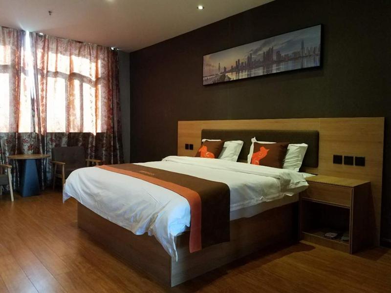 JUN Hotels Jiangsu Nantong Tongzhou West Jinsi Road Hantang Impression, Nantong, China