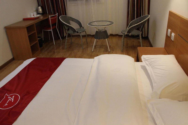 Thank Inn Chain Hotel Shandong Qingdao Development Zone Lingzhushan, Qianwan, China