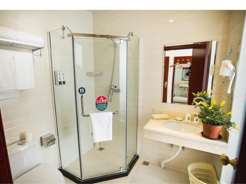 GreenTree Inn Tianjin Jinnan National Convention and Exhibition Center Nanhuan Road, Tianjin, China