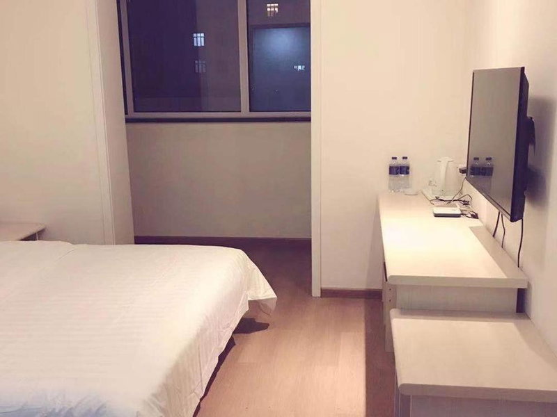 7 Days Inn Tianjin Jiaotong University Caozhuang Subway Station Branch, Tianjin, China
