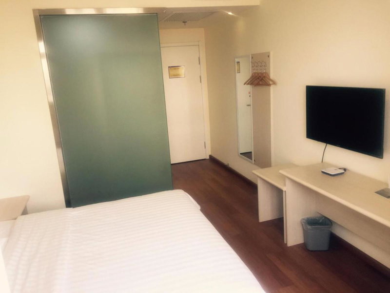 7 Days Inn Tianjin Jiaotong University Caozhuang Subway Station Branch, Tianjin, China