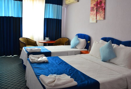 Gumuldur Mavi Deniz Otel, Menderes, Turkey