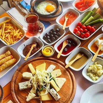 Gumuldur Mavi Deniz Otel, Menderes, Turkey