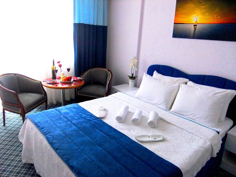 Gumuldur Mavi Deniz Otel, Menderes, Turkey