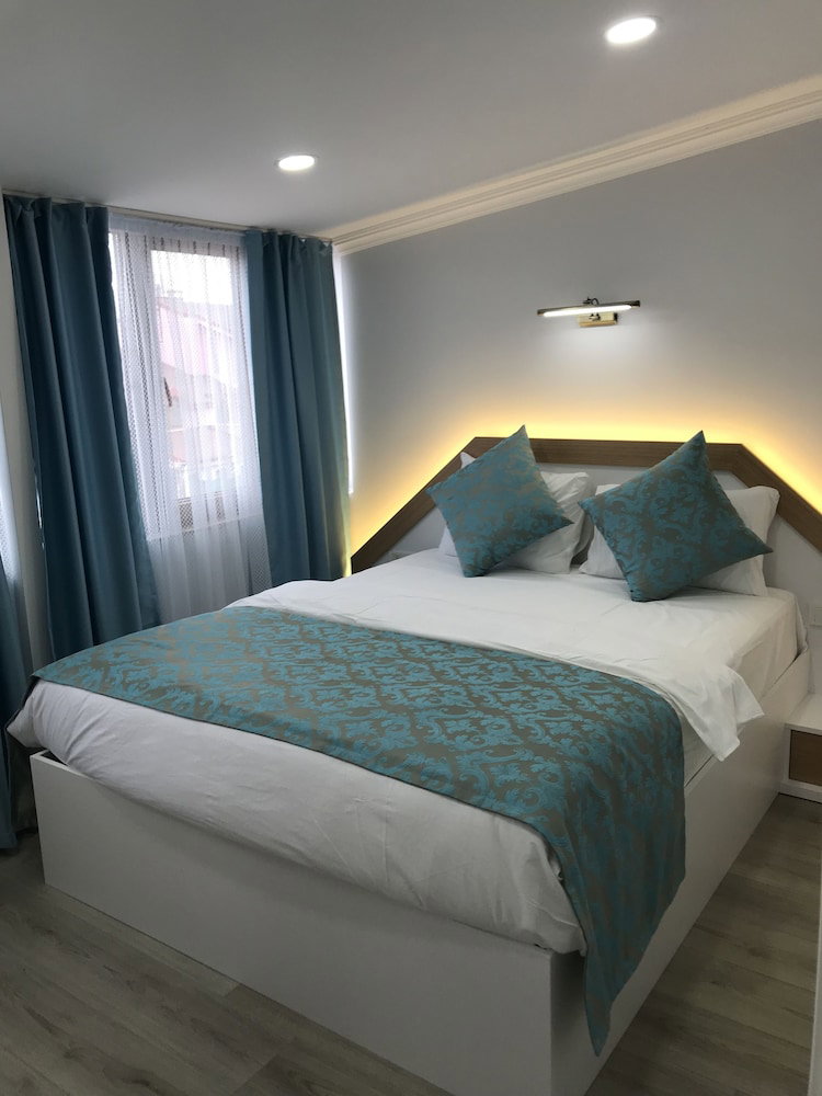 Senturkler Suite, Turkey