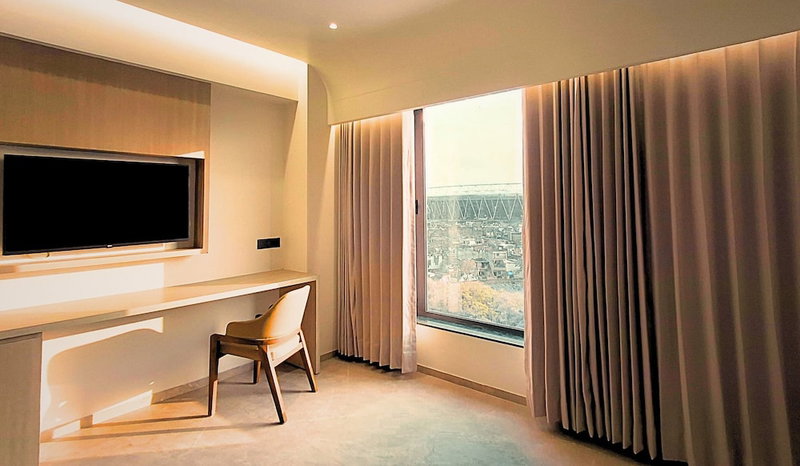 Biznotel by Pride Motera, Ahmedabad, India