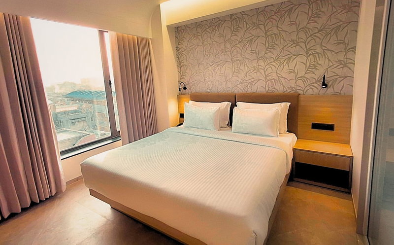 Biznotel by Pride Motera, Ahmedabad, India