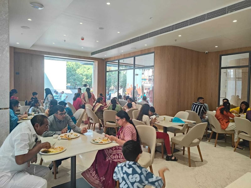 Biznotel by Pride Motera, Ahmedabad, India
